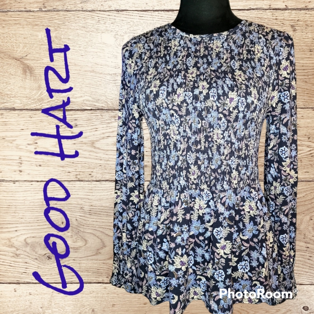Good Hart long sleeve floral Blouse Sz XS